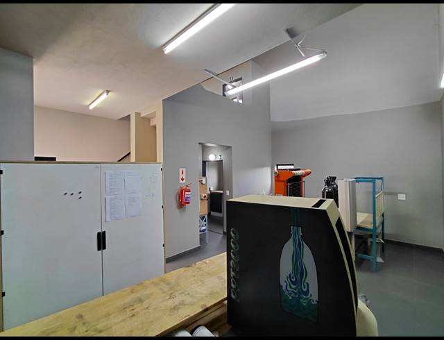 86M² WAREHOUSE TO LET IN CLAYVILLE